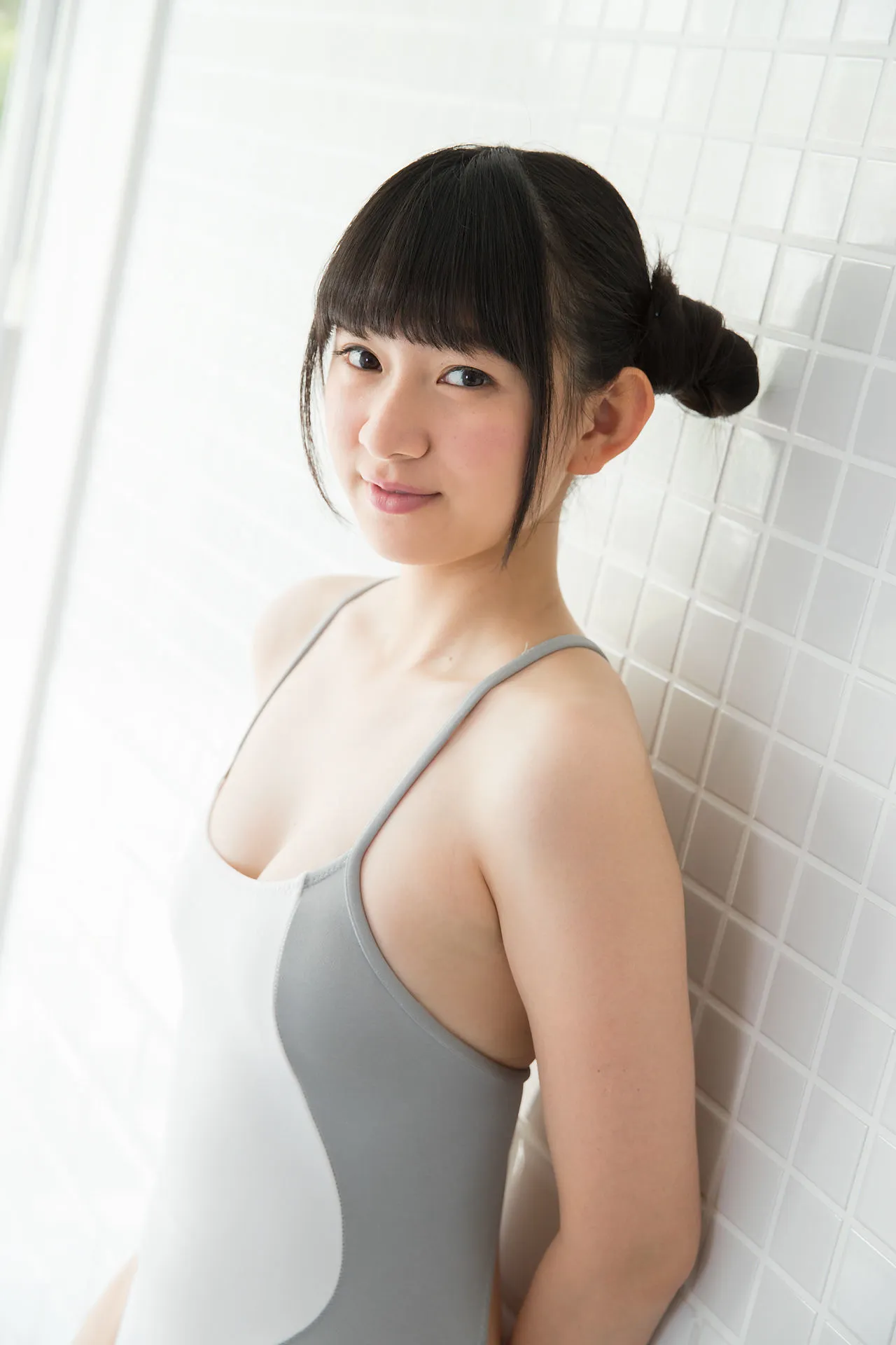 肉丝坐脸与日本女明星视频·一个公司上班的年轻热恋情侣趁着午